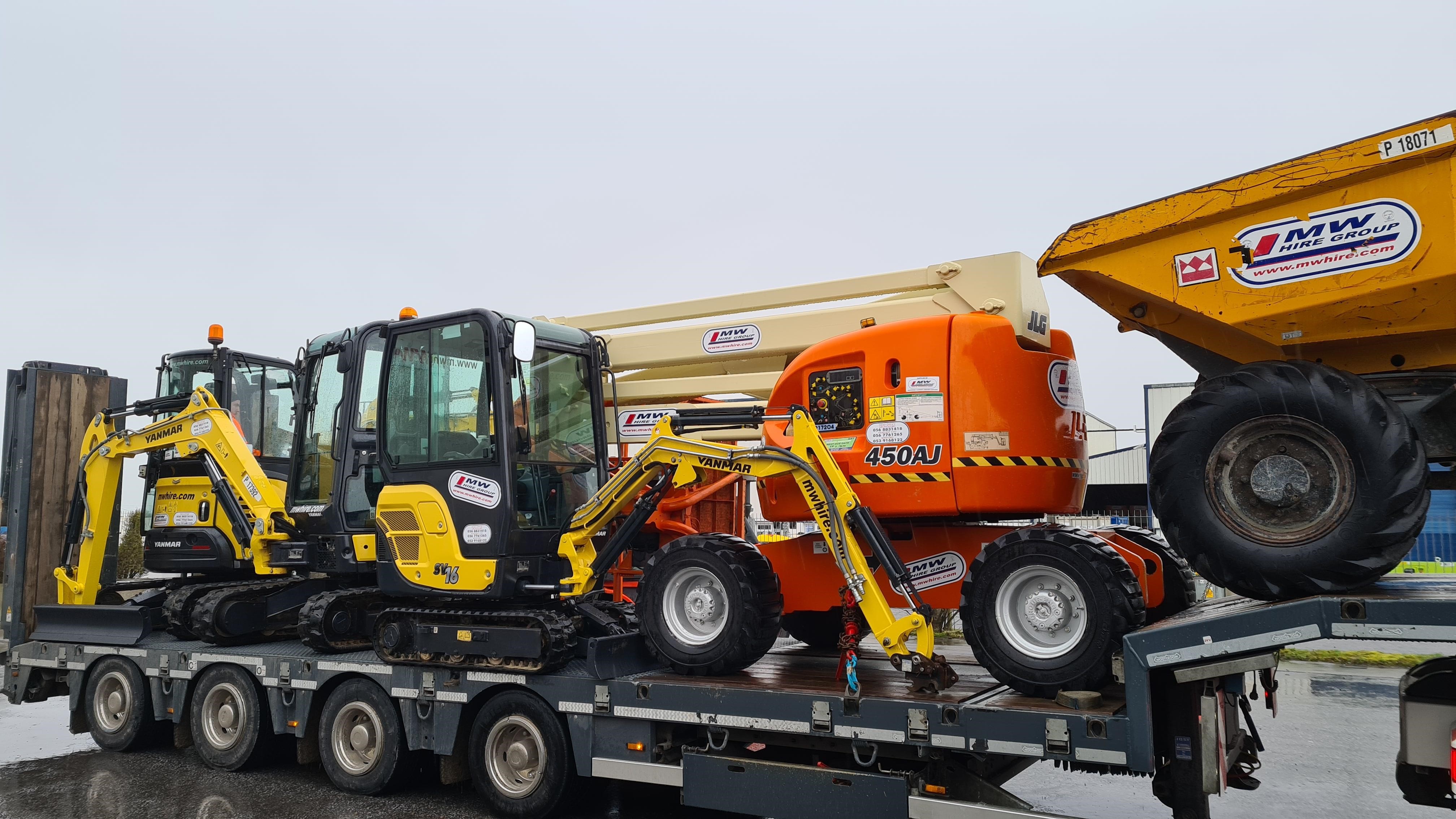 Yanmar 2.6 tons , 1.6 Ton , JLG 450 and 6 ton dumper SOLD to a customer in the UK